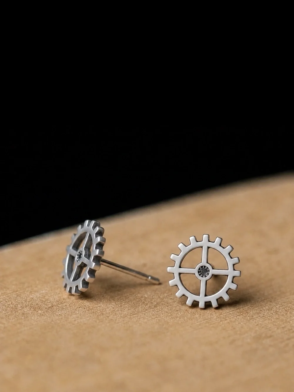“Gearwheel” Gear Wheel Cog Bicycle Motorcycle Clock Watch Gadget Steampunk Studs